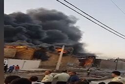 آتش سوزی مهیب تانکر حامل روغن موتور در منطقه سه راه خرمشهر