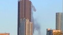  لحظه منفجر شدن تانکر آب یک آسمان‌خراش پس از زلزله