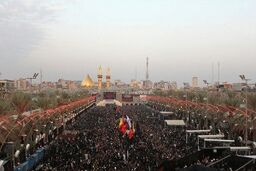 حال و هوای زائرین در غروب اربعین کربلا 
