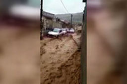  ورود سیل به کوچه پس‌کوچه‌های شیراز