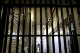 پنج قاتل و دویست سارق در دام ماموران آگاه پلیس