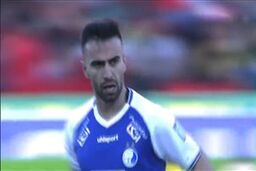 گل دوم استقلال به پرسپولیس