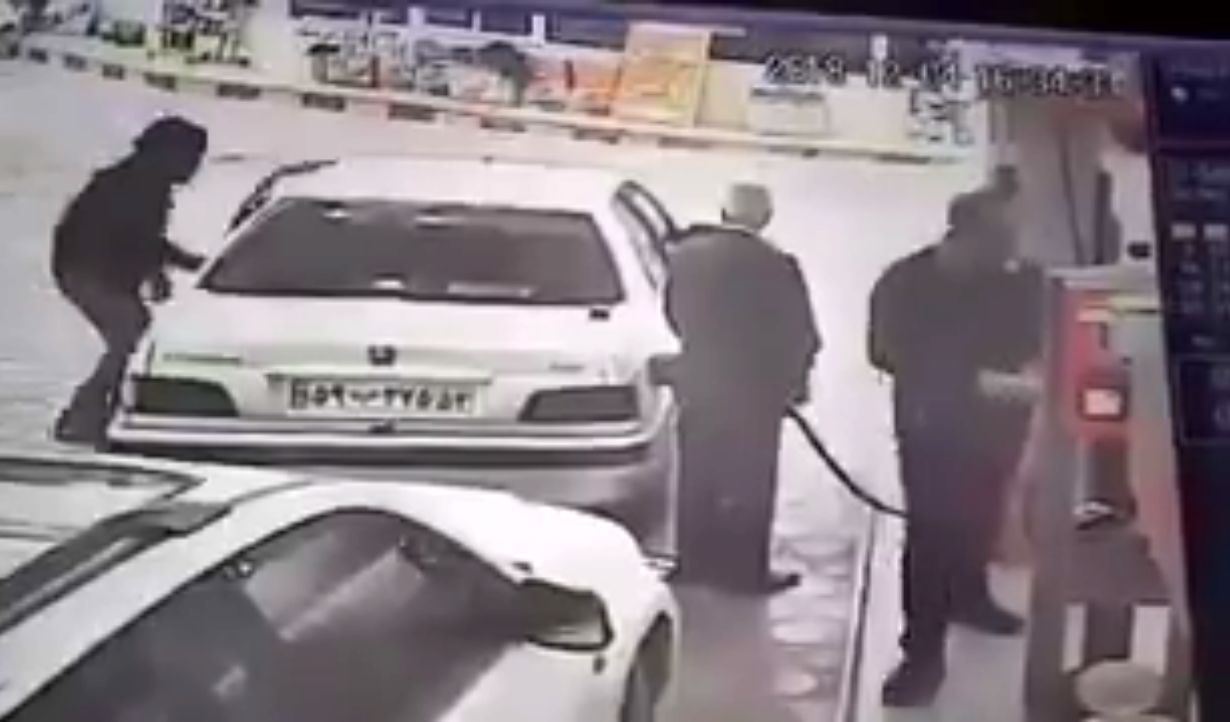 مدل عجیب و غریب سرقت ماشین در پمپ بنزین!