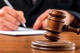 دادگاه آقا و خانم دکتر قاچاقچی