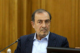 شهرداری که خبر استعفایش را از رادیو شنید!