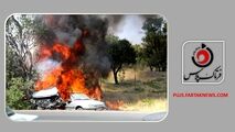 ویدیویی تلخ از حادثه دلخراش در جاده مهاباد-میاندوآب؛ آتش سوزی پژو و جان باختن دو سرنشین