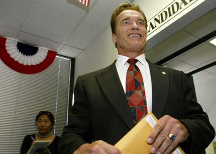 وقتی حسین عرفانی به جای آرنولد و ساموئل ال‌جکسون سخن گفت