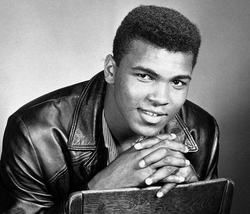 ماجرای شنیدنی از ارادت محمد علی کلی به امام حسین(ع)