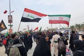 نوحه خوانی عراقی‌ها برای دعوت از ایرانی‌ها در اربعین!