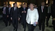 روسی صحبت کردن مرکل با پوتین در حاشیه نشست استانبول