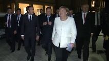 روسی صحبت کردن مرکل با پوتین در حاشیه نشست استانبول