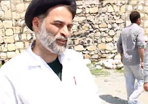 پدیده "روحانی پزشک" در مناطق سیل زده!