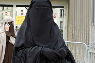 غم بی‌پایانی که داعش به زن سالخورده عراقی هدیه داد!