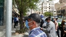 تجمع سهامداران مقابل بورس تهران 