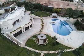 کاخ برادر بشار اسد در حومه دمشق