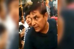 حمله زن قانون‌شکن به پلیس راهنمایی‌ورانندگی! 