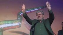 تبلیغات انتخاباتی آقای نماینده به سبک جشن‌های ۲۵۰۰ساله شاهنشاهی