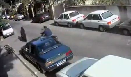 صحنه دردناک زورگیری از دختر جوان در تهران