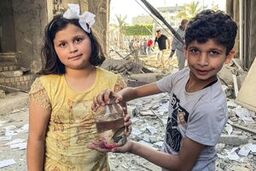 مقایسه این کودکان معصوم با کفتارهای صهیونیست