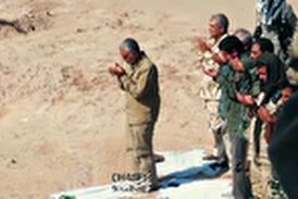 نماهنگ لبنانی با تصاویر دیده نشده از سپهبد حاج قاسم سلیمانی