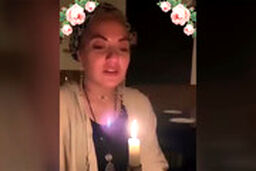 تولد ۴۲ سالگی‌ مهناز افشار در خارج از کشور
