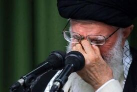 روضه‌ رهبر انقلاب از پیکر سردار سلیمانی