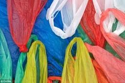ترفندی ساده برای استفاده دوباره از پلاستیک‌هایی که در خانه دارید