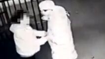 دفاع جانانه مرد جوان  از زن بی دفاع در برابر مرد شیطان صفت