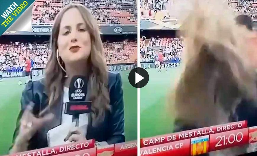 اتفاقی غیرمنتظره برای خبرنگار زن در استادیوم فوتبال!
