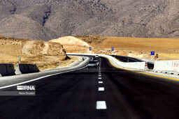  ارتقای ایمنی آزادراه قم-تهران با احداث 8 پارکینگ اضطراری