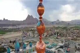 روایتی از پرداخت شمسه ی گلدسته های مسجد مقدس جمکران 