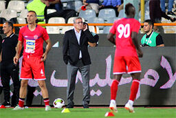 حواشی بازی پرسپولیس و نساجی!