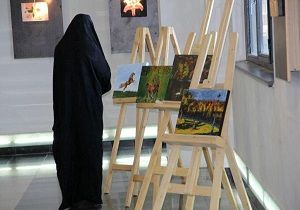 آثار هنری خیره کننده معلولان در یک نمایشگاه متفاوت