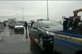 تصادف همزمان ۲۶ ماشین در اتوبان کرج که ۱۰۸ زخمی داشت