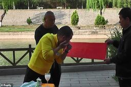 مهارت عجیب و خیره کننده استاد کونگ فو چینی!