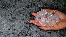 نابود شدن مزارع ارومیه با گلوله های شیشه ای + فیلم