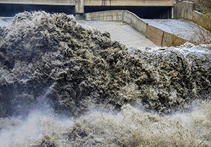 خروش رودخانه کن در روز طبیعت