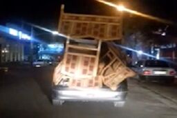 حمل عجیب بار با پژو 206!