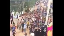 پایکوبی و شعرخوانی جوانان عرب خوزستان هنگام مقابله با سیل