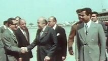 رفتار توهین‌آمیز صدام با نخست‌وزیر شاه