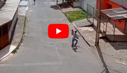 دختر دانشجوی رزمی کار سارق مسلح را فراری داد!