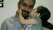 آخرین بوسه‌های شهید مدافع حرم بر صورت دختر سه ساله‌اش