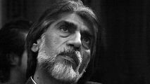 شعرخوانی مرحوم قیصر امین‌پور در حضور رهبر انقلاب