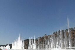 انفجار رودخانه یخی در شمال شرقی چین + فیلم 