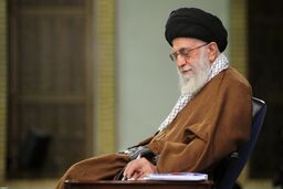 قرائت پیام رهبر انقلاب در مراسم تشییع حجج‌الاسلام رازینی و مقیسه