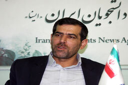 سالاراحمدزاده: جلسات شورا خروجی ندارد/ با دست خود شهر را نابود میکنیم