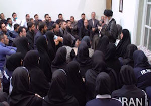 بیانات رهبر انقلاب درباره حضور با ارزش بانوان محجبه در میدان‌های ورزشی!