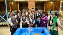 تجربه منحصر به فرد خوردن غذا در رستورانی که همه کارکنان آن کوتاه قامت هستند