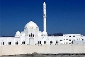 اولین نماز جمعه در تاریخ اسلام