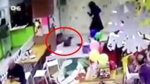 رفتار جنون آمیز مادر جوان با پسر خردسالش!